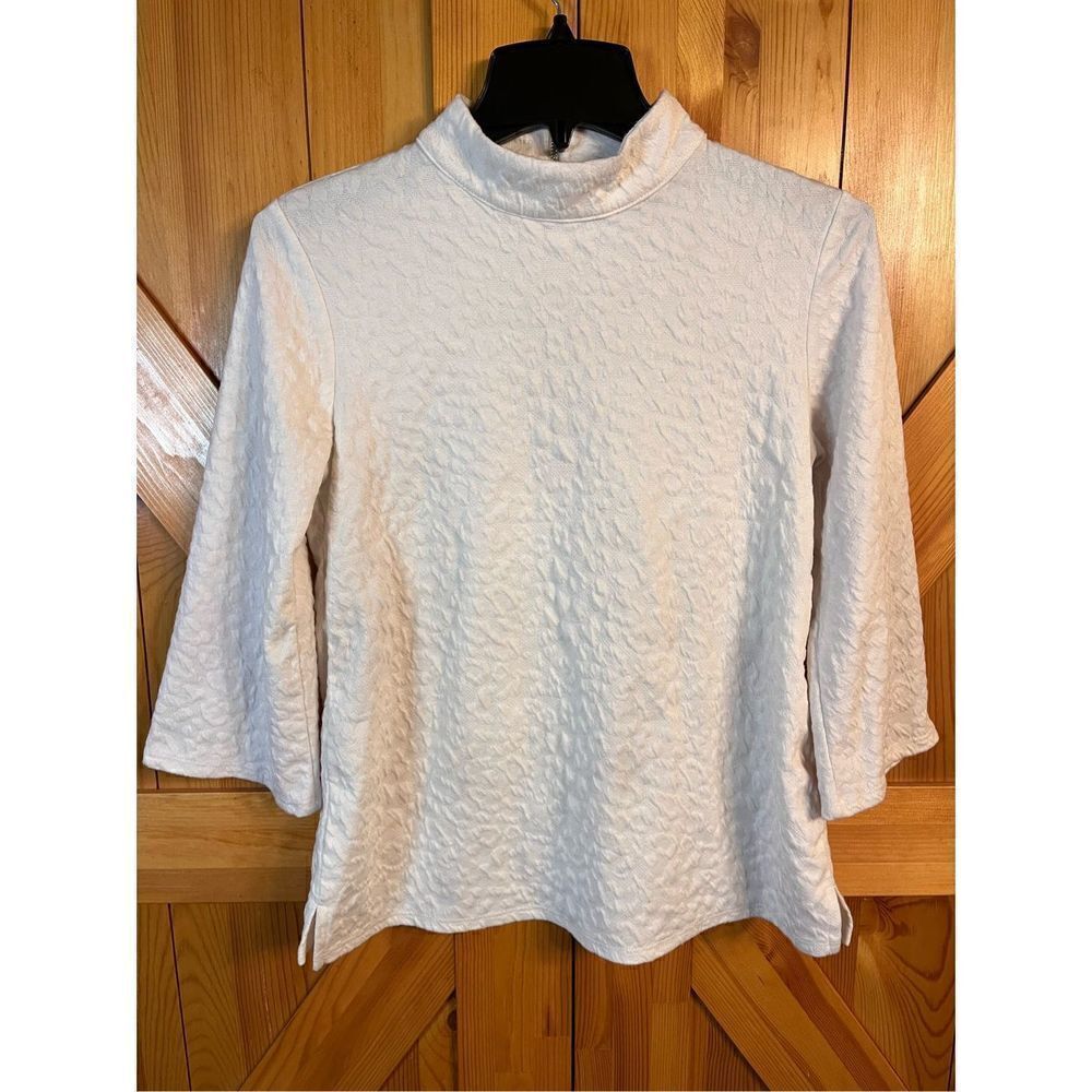 Chico’s Textured Mock-Neck Top Size 0 Small (2901)